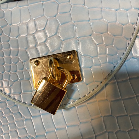 Blue And Gold Purse - Picture 5 of 7